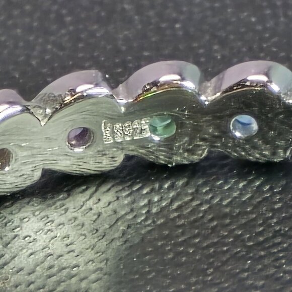 Sterling Silver Heart Eternity Ring With Multicolor Cubic Zirconia Size 7.75 (NW - Picture 5 of 6